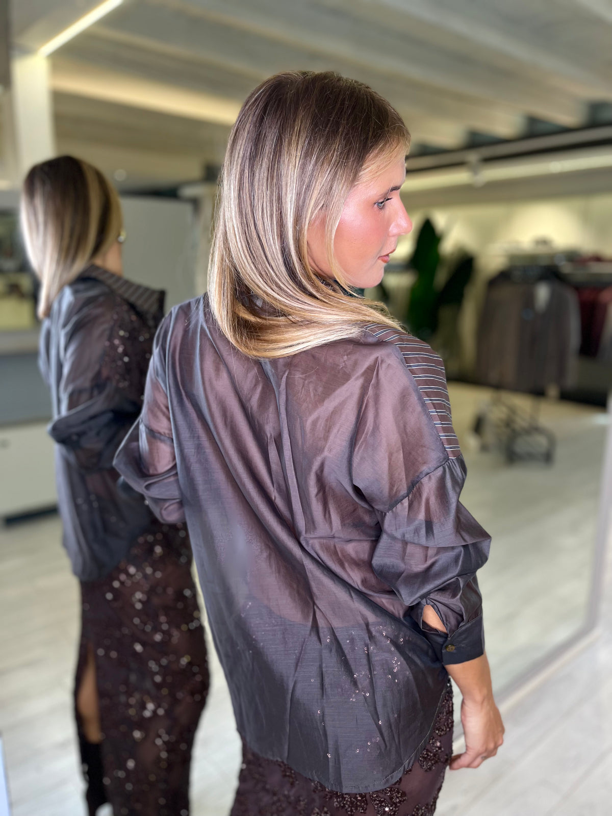 Camicia rigata con tulle e strass