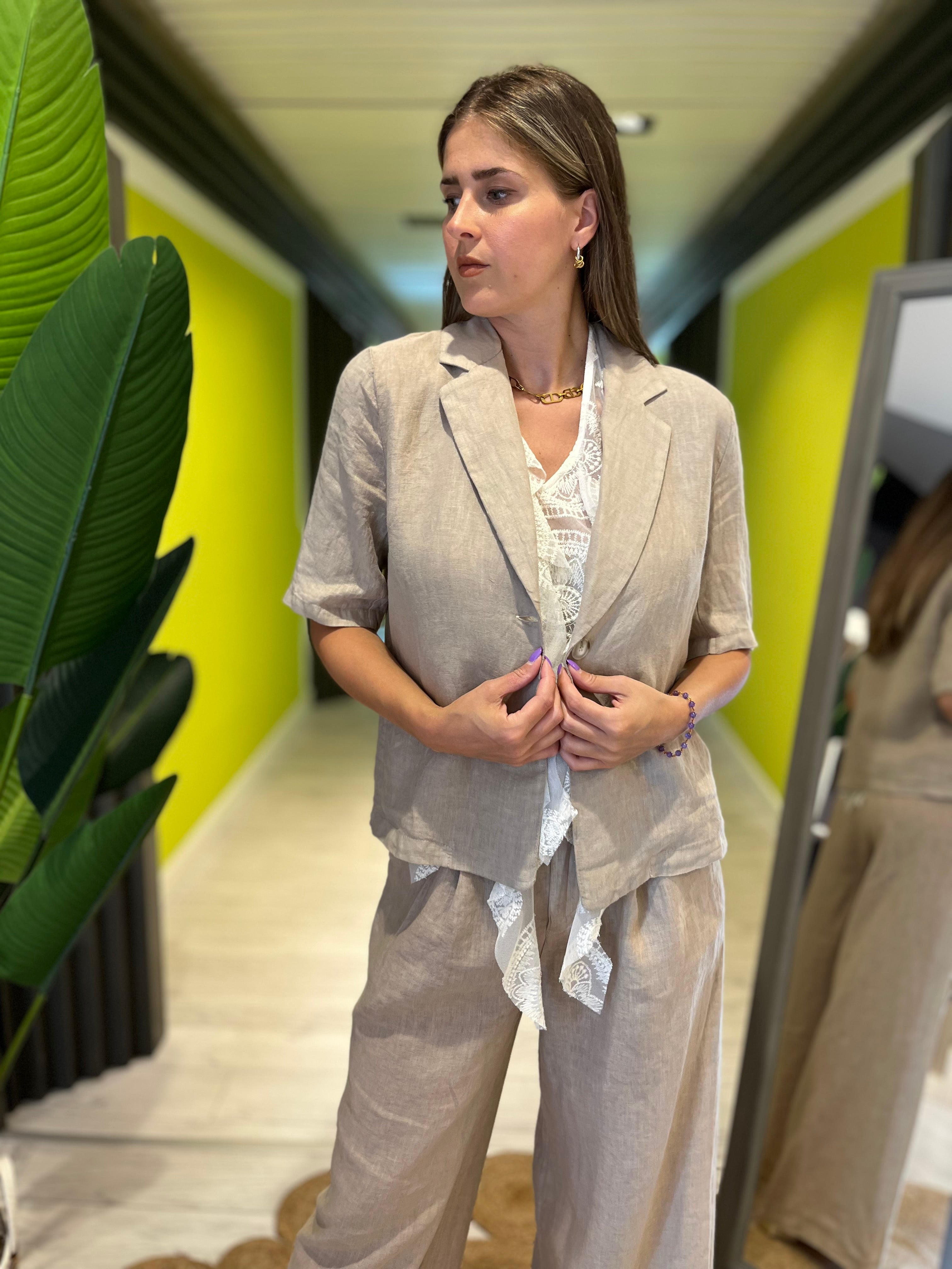 Set giacca mezza manica e pantalone