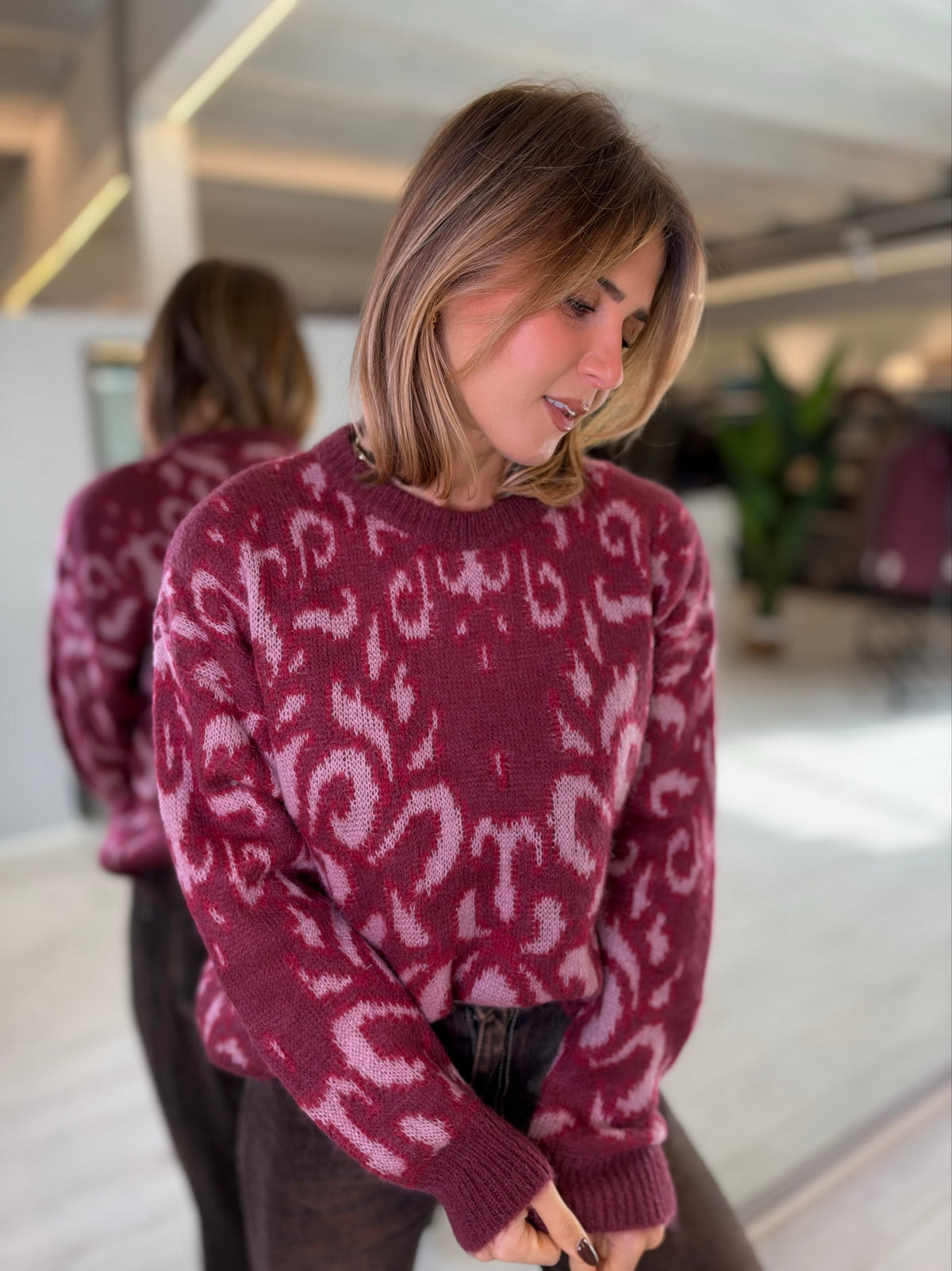 Maglia con stampa astratta