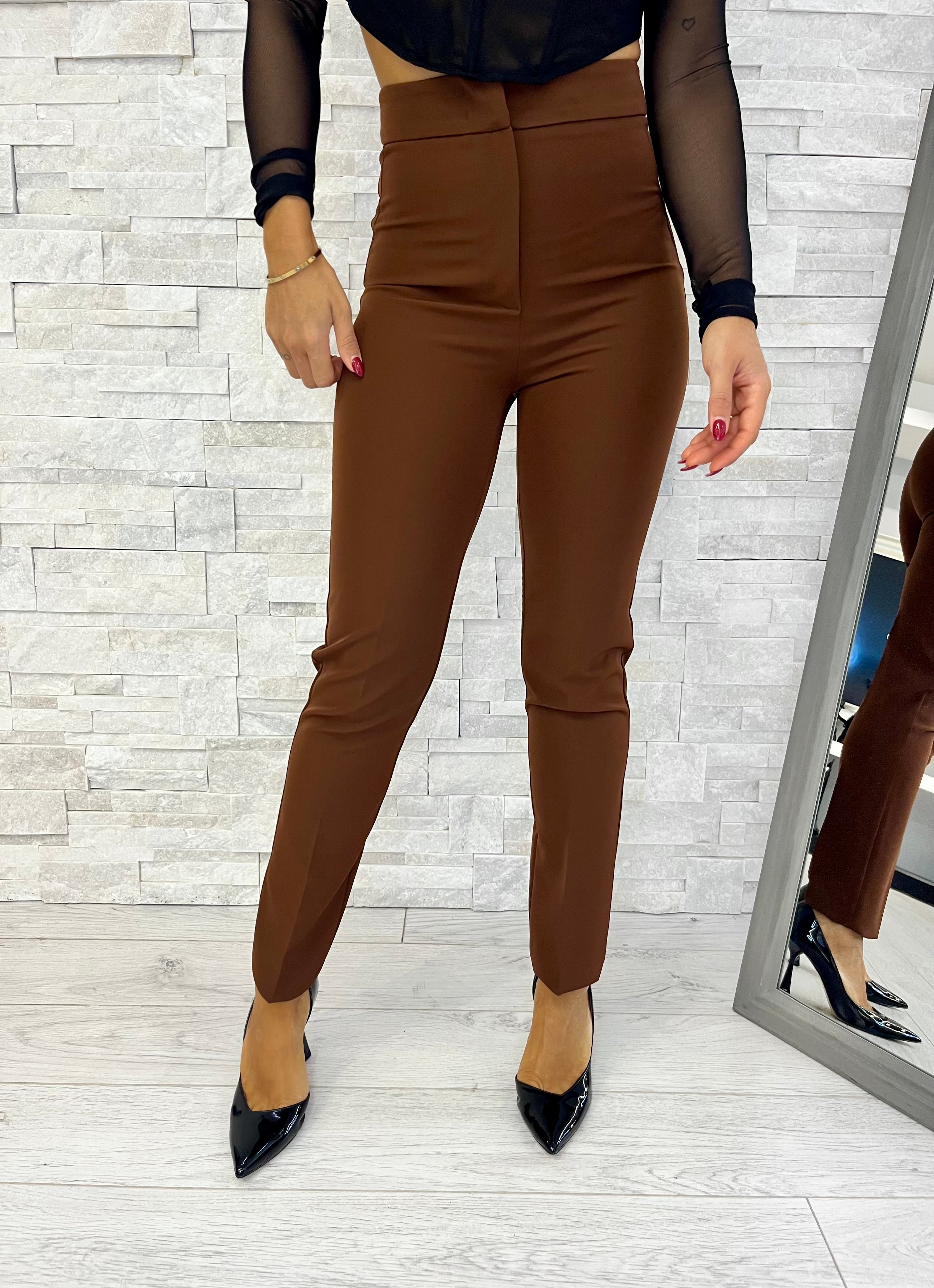 Tailleur monopetto brown