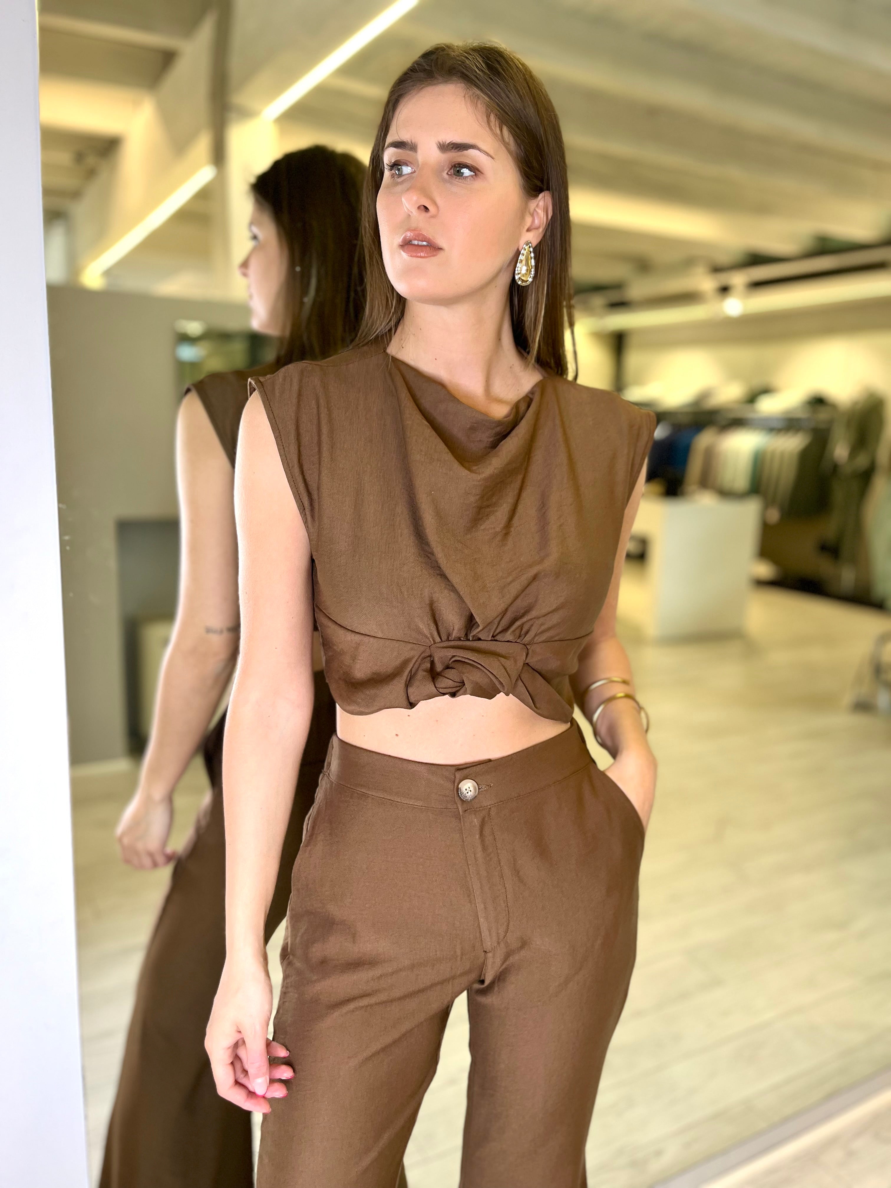 Top corto nodo coffee