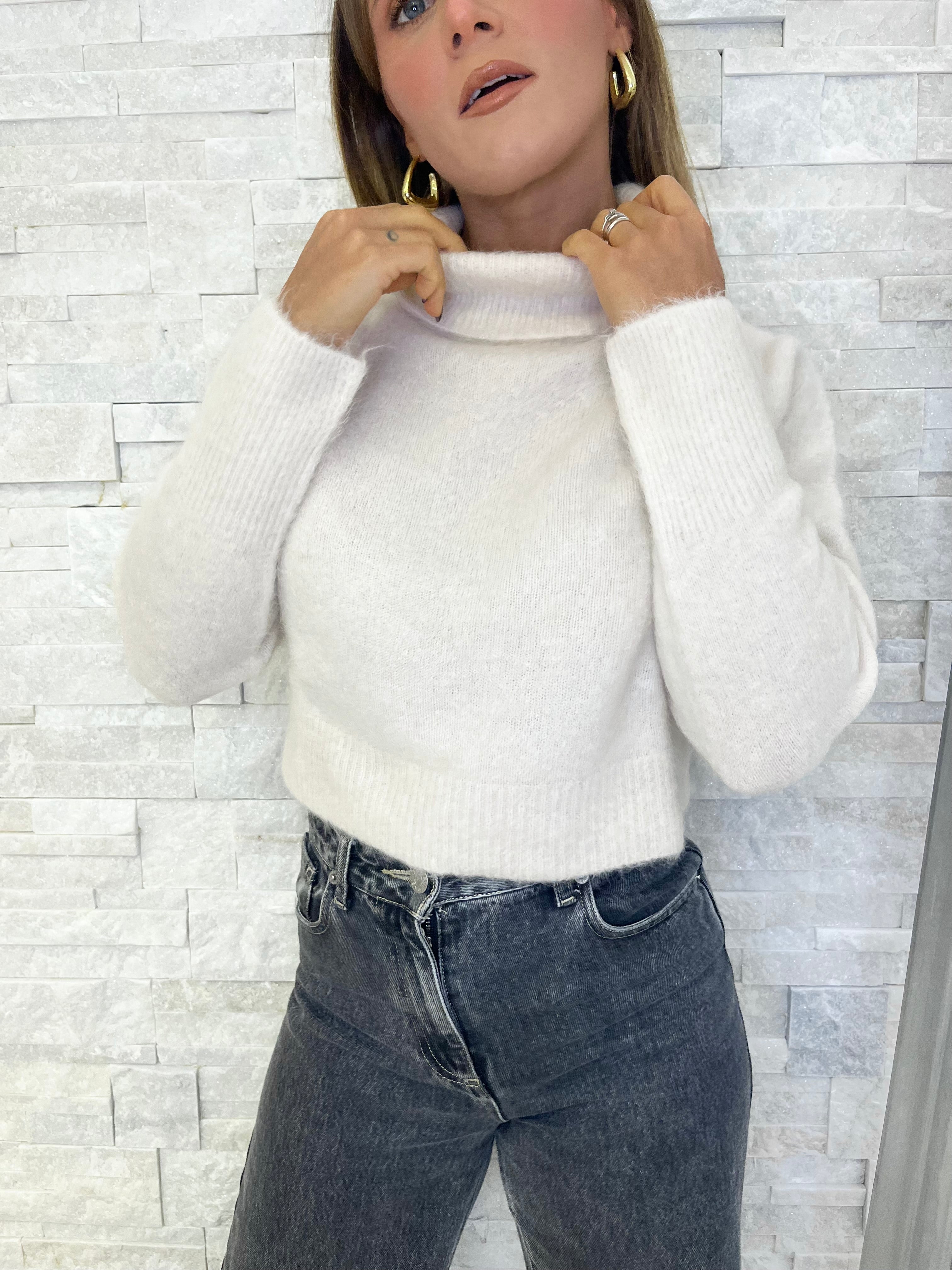 Maglia crop dolcevita