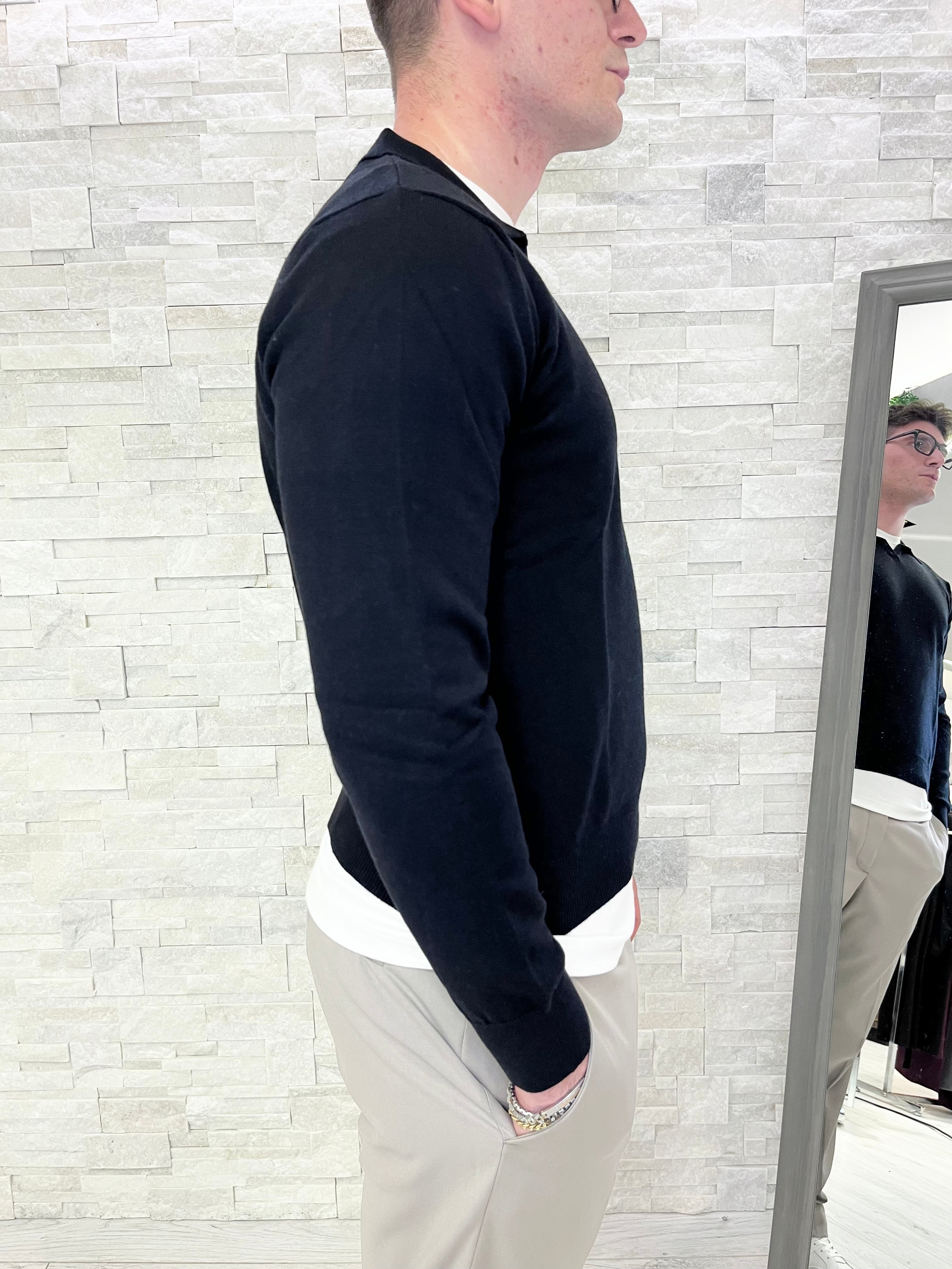 Maglia in viscosa con colletto polo