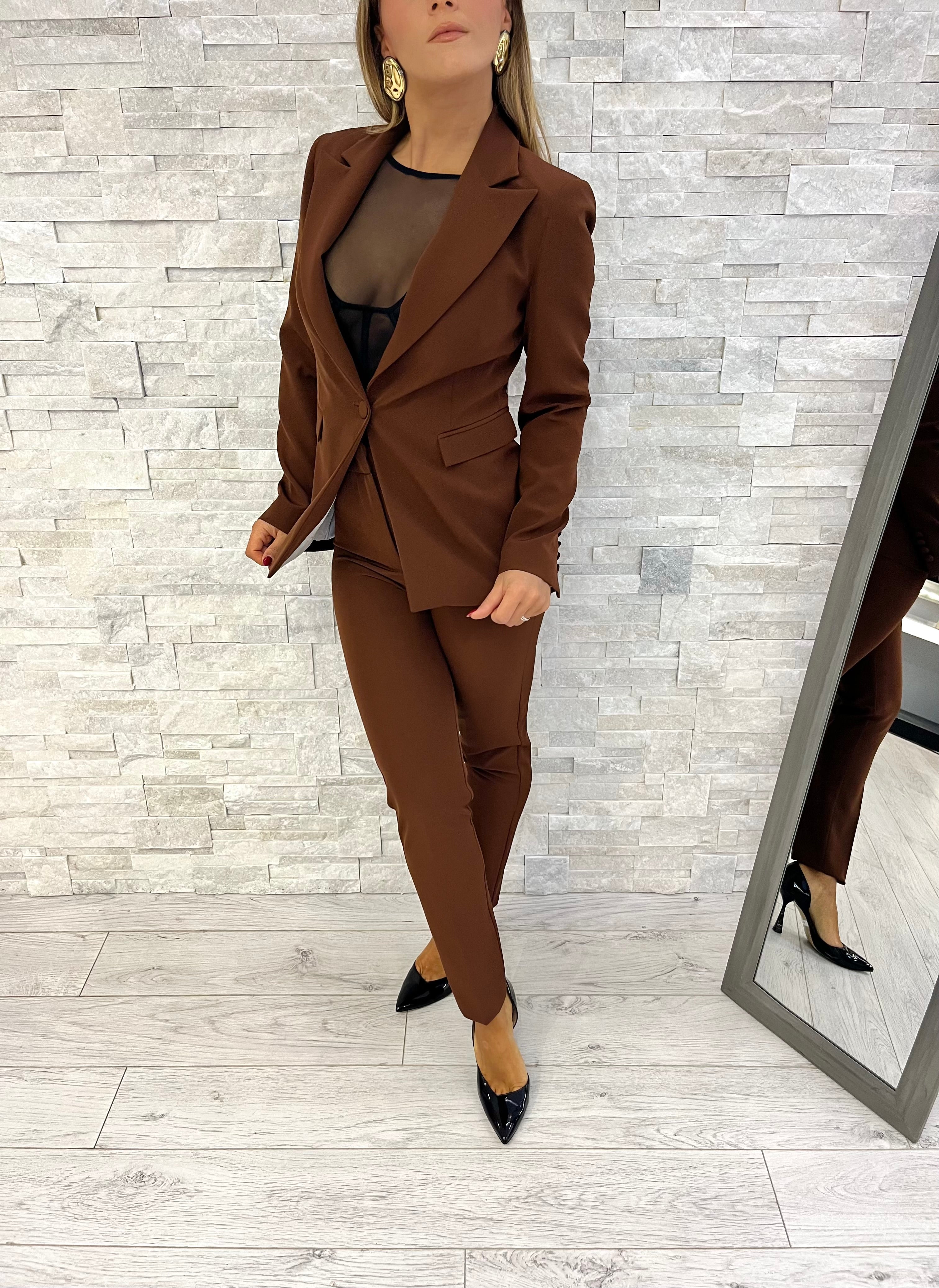 Tailleur monopetto brown